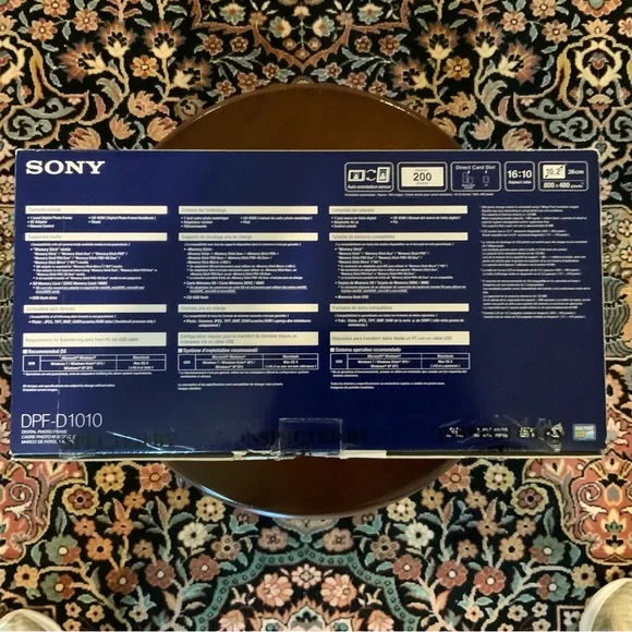 Digital 10” Photo Frame - Sony - Picture 7 of 9